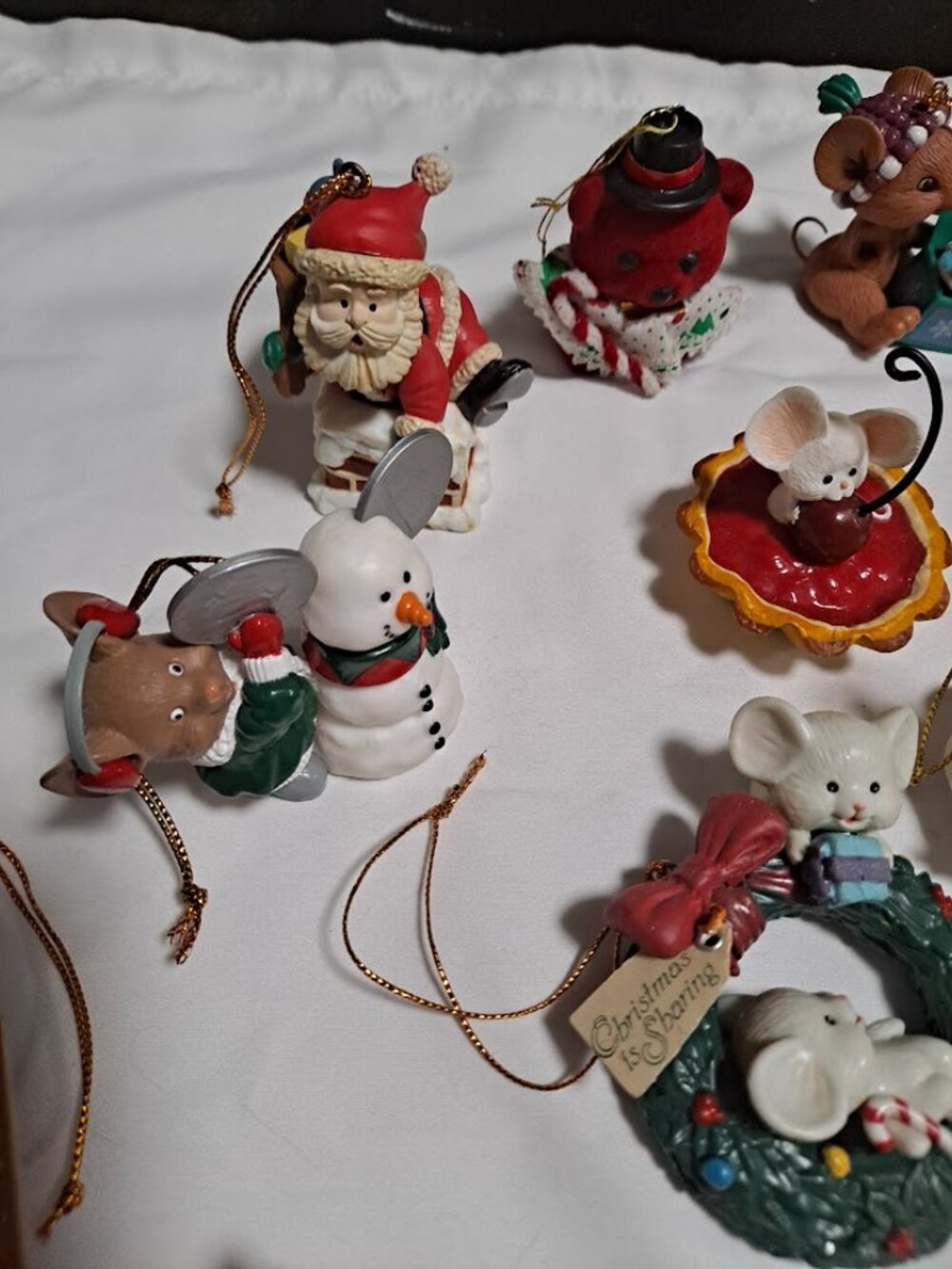 Vintage Mixed Lot of 18 Christmas Ornaments Hallmark, Coca-Cola, Lustre Fame - Picture 3 of 10